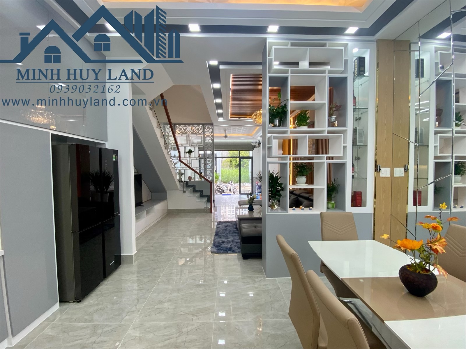 NHÀ PHỐ HIỆN ĐẠI 4 TẦNG TẶNG FULL NỘI THẤT CAO CẤP KDC Anh Tuấn Green Riverside Huỳnh Tấn Phát